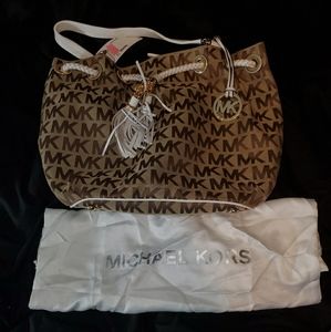 Michael Kors purse
